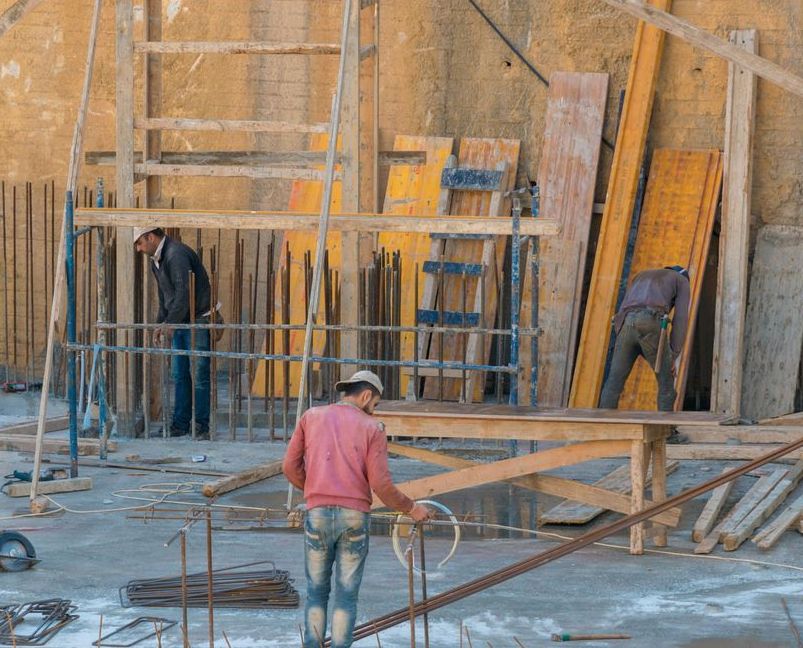 Illustration of concrete contractor cost guide