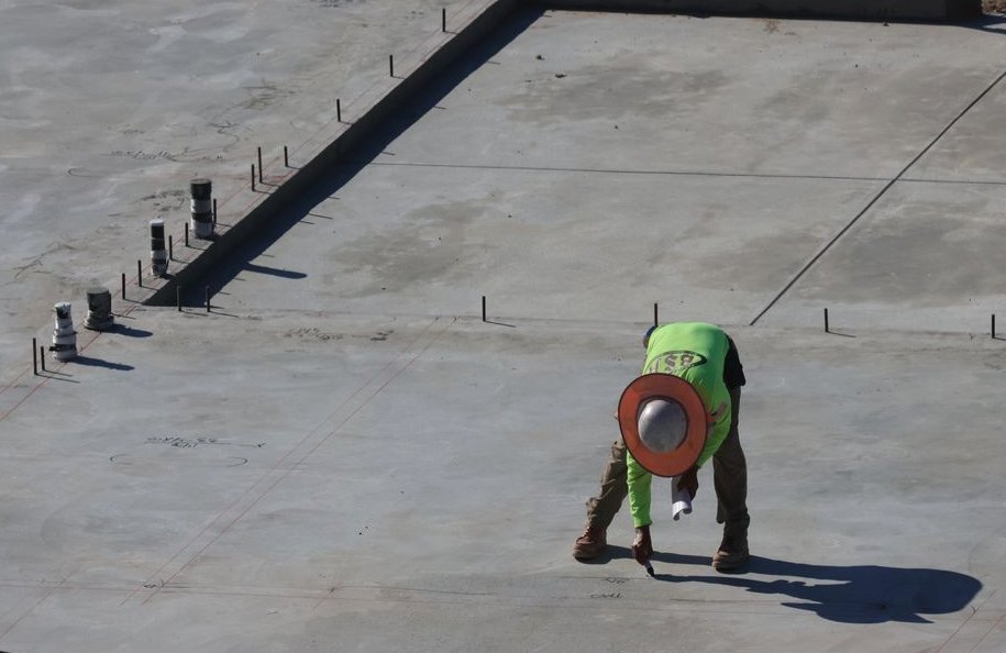 Concrete Contractor Cost Guide in Cedar Rapids